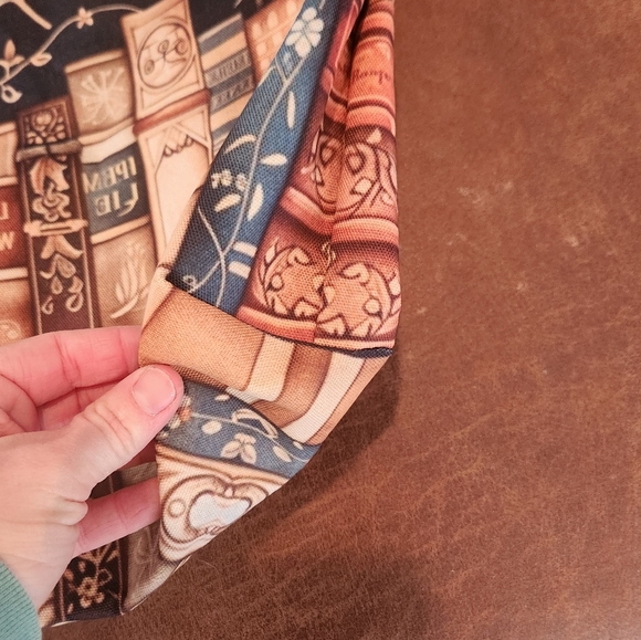 Floral And Book Print Tote Bag - Picture 3 of 6